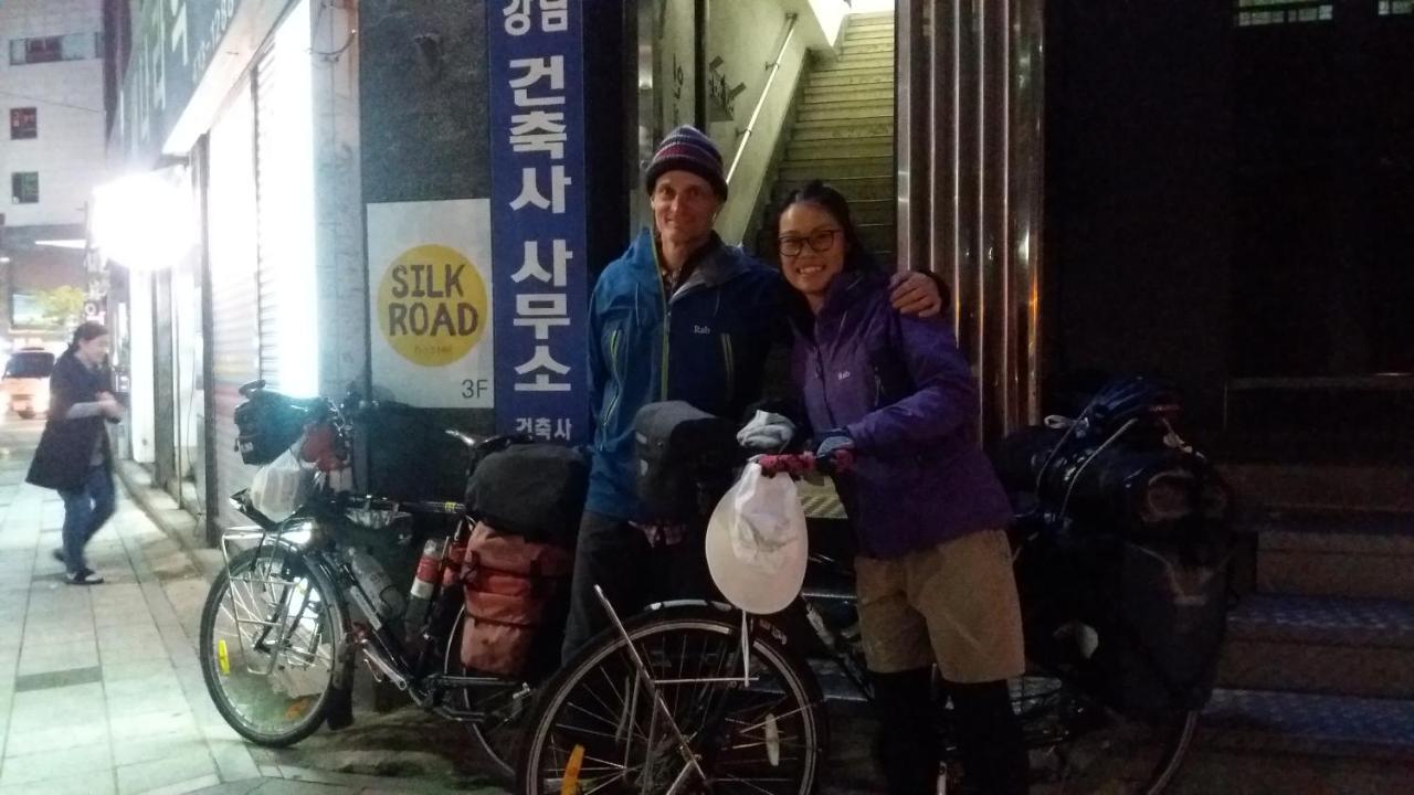 Silk Road Hostel Busan Esterno foto